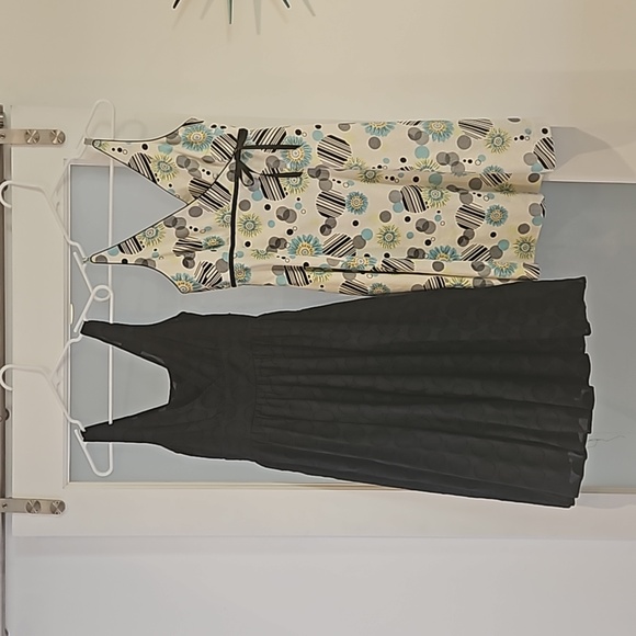 Lot of 2 vintage 90's/Y2K dresses.  One is Calvin Klein, one is Becky & Max - Picture 1 of 10